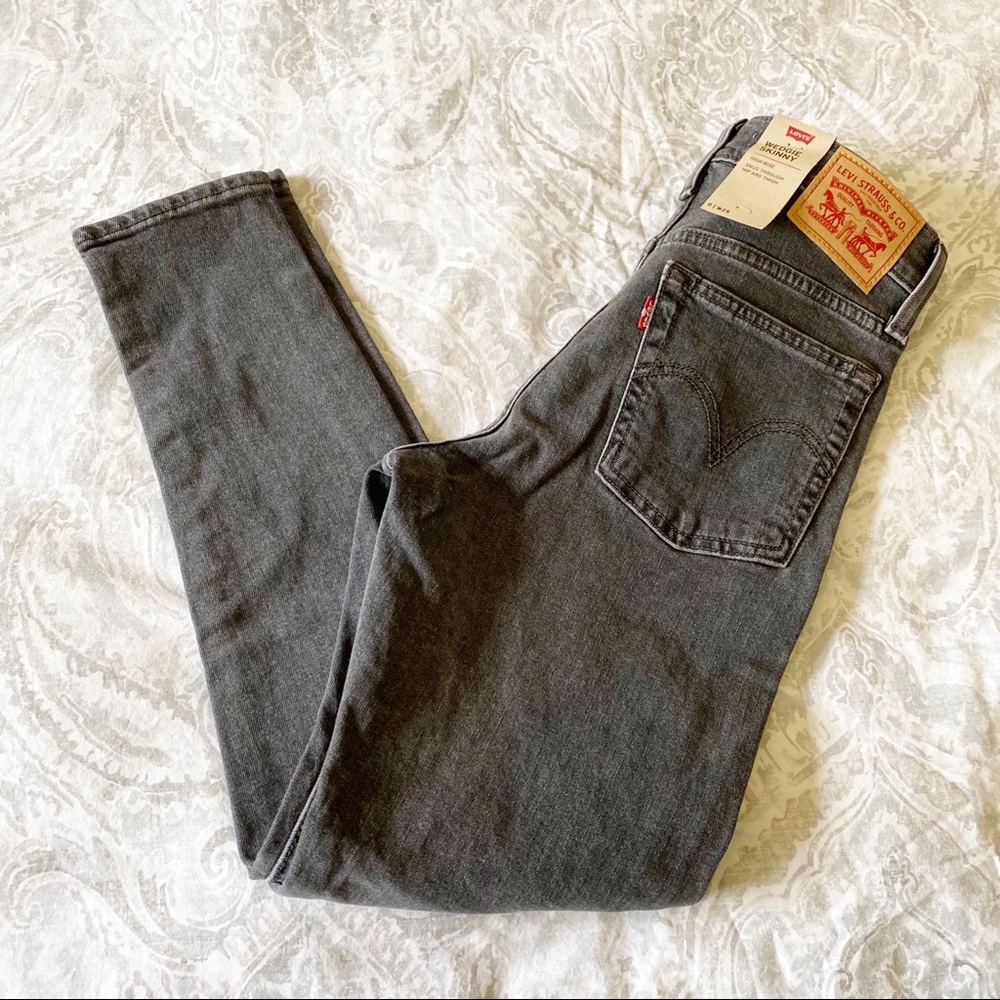 LEVI’S Wedgie Skinny Button Fly Jeans Black NWT - Picture 12 of 12